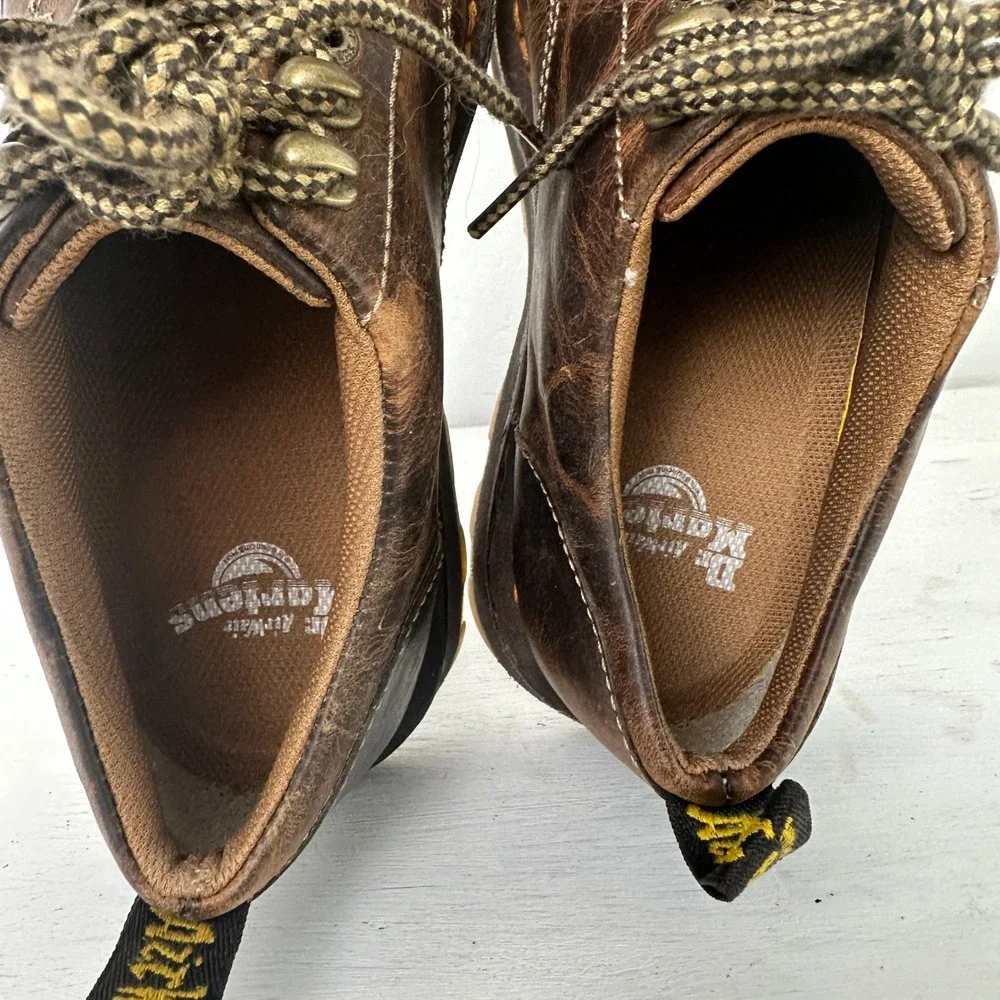 Dr. Martens Shoes Mens 8 Lachlan Brown Distressed Leather Oxford AW004